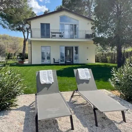 Сasa de vacaciones The Boathouse, At The