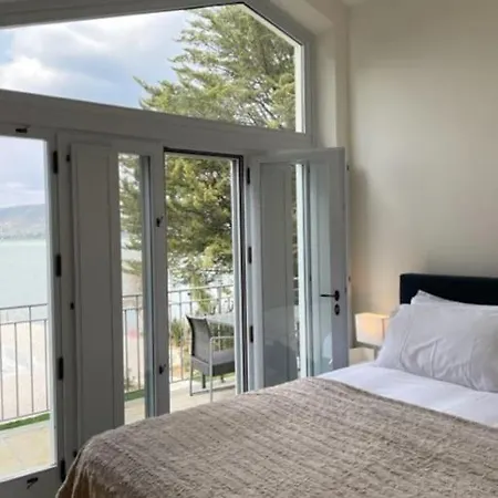 The Boathouse, At The * Magione